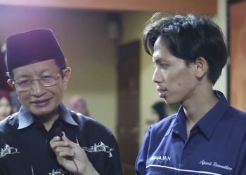 Langsung Cair! Prof. Nasaruddin Umar Memberi Dukungan Moril di Baruga Sulawesi